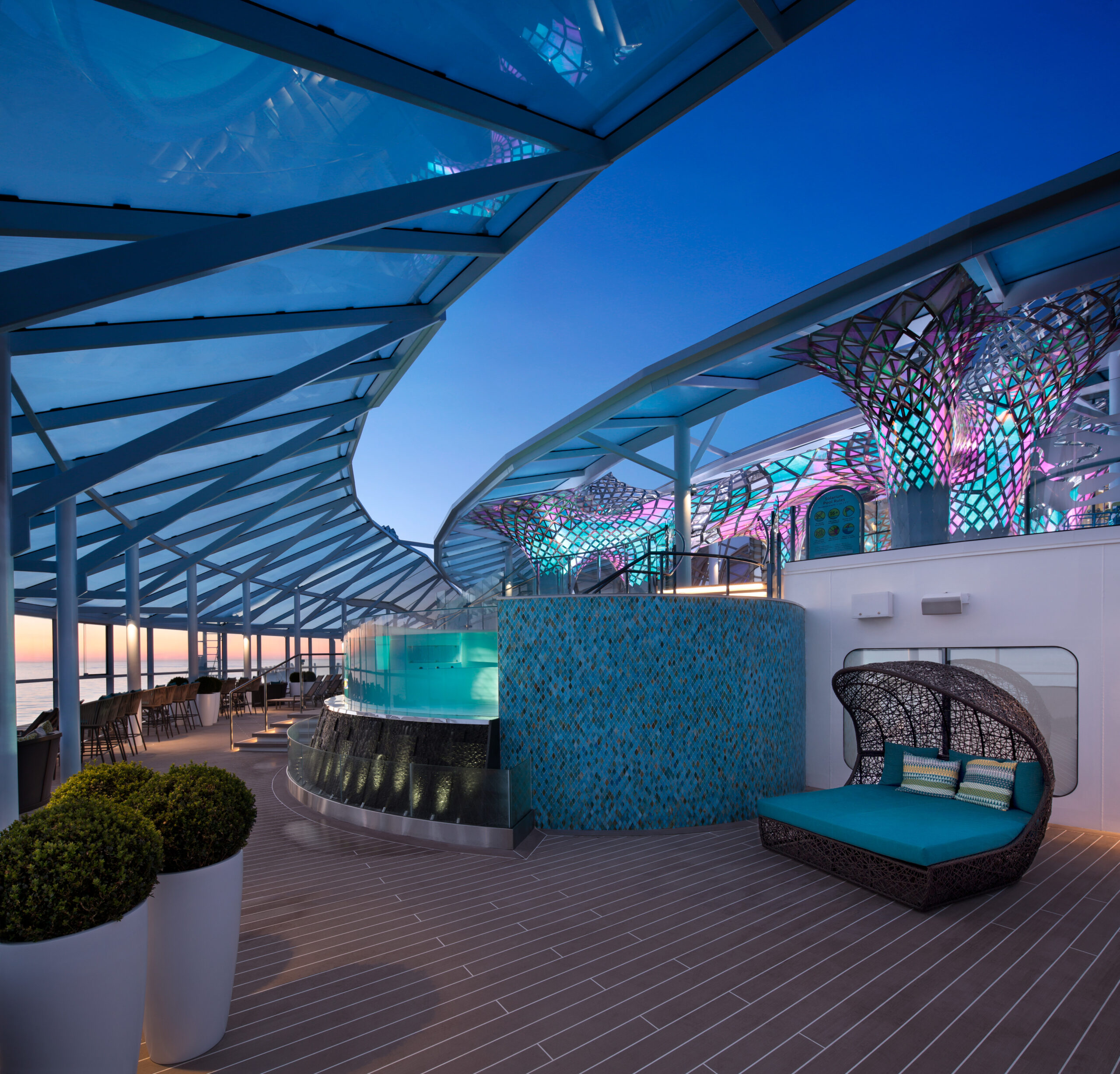 SY, Symphony of the Seas, Solarium - Deck 14/15 Forward Center, skylight, ocean view, dusk, evening, sunset, blue, colorful decor, hot tub, whirlpool, spa, Jacuzzi,